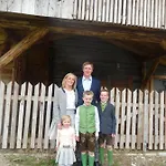 Erblehenhof شقة فورستاو