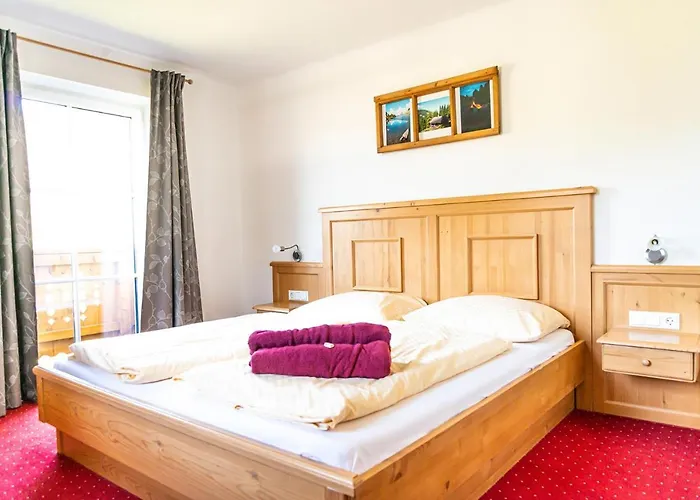 Erblehenhof Apartamento *