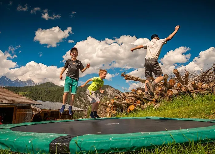 Erblehenhof Apartament *